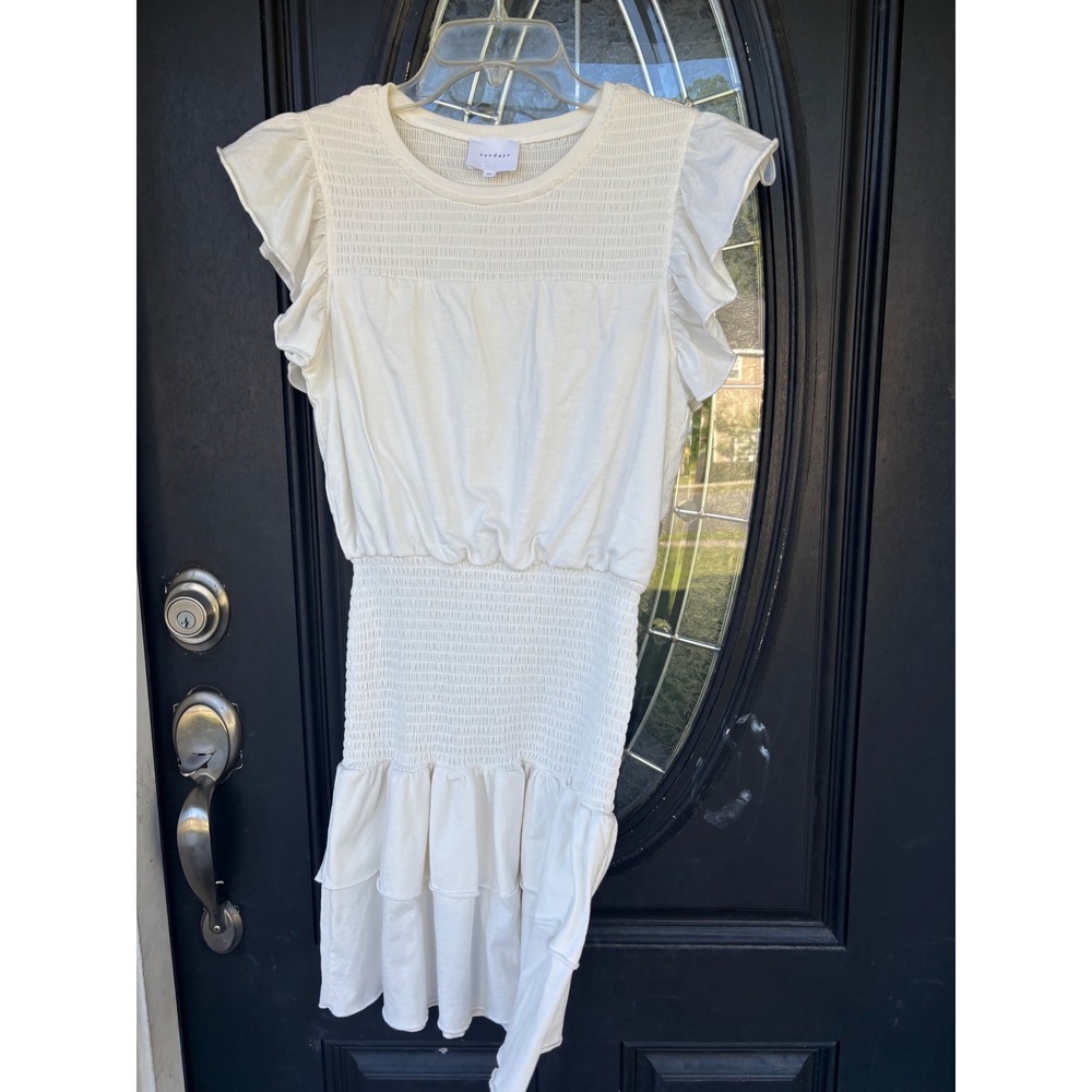 Sundays White Smocked‎ Mini Dress Flutter Sleeve Ruffle Hem XS